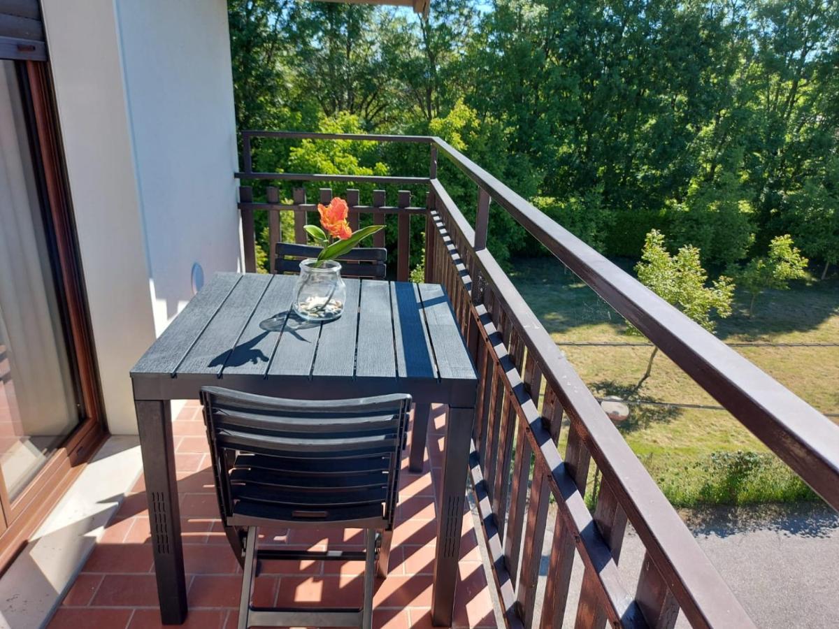 Bnbook Casa Dei Peschi - Lago Di Monate Cadrezzate Екстериор снимка